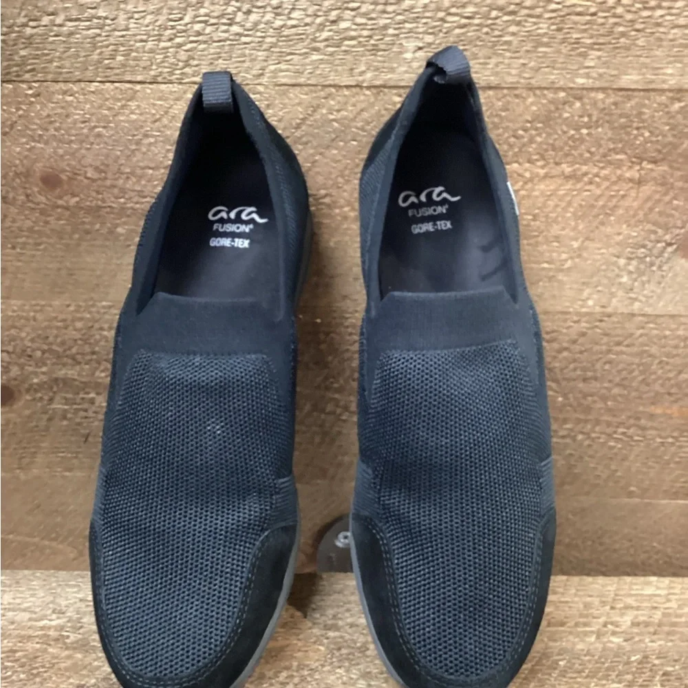 Ara Fusion⁴ Gore-Tex Slip-On Sneakers – Women’s Size 9